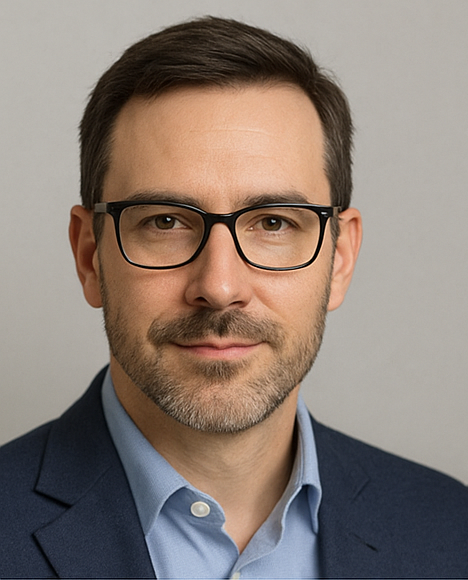 Dr. Lucas Harding, CCN